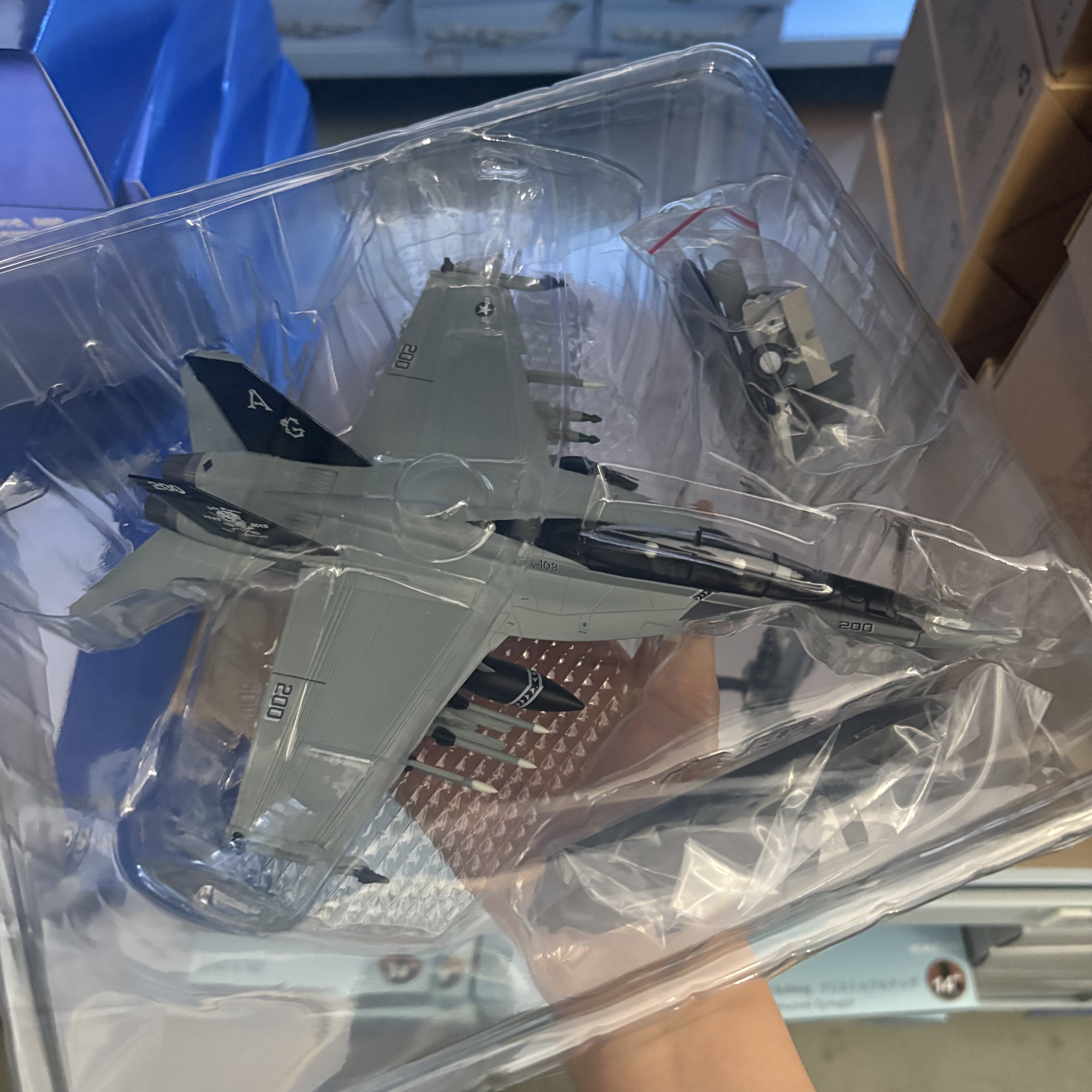 Model Kit Plane - 1/72 Scale U.S. F/A-18F Hornet F18
