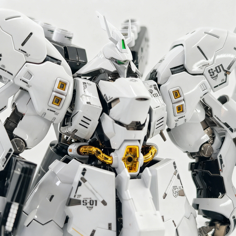 RG 1/144 MSN-04 Sazabi White S - Model Kit Pg recensione e prezzo