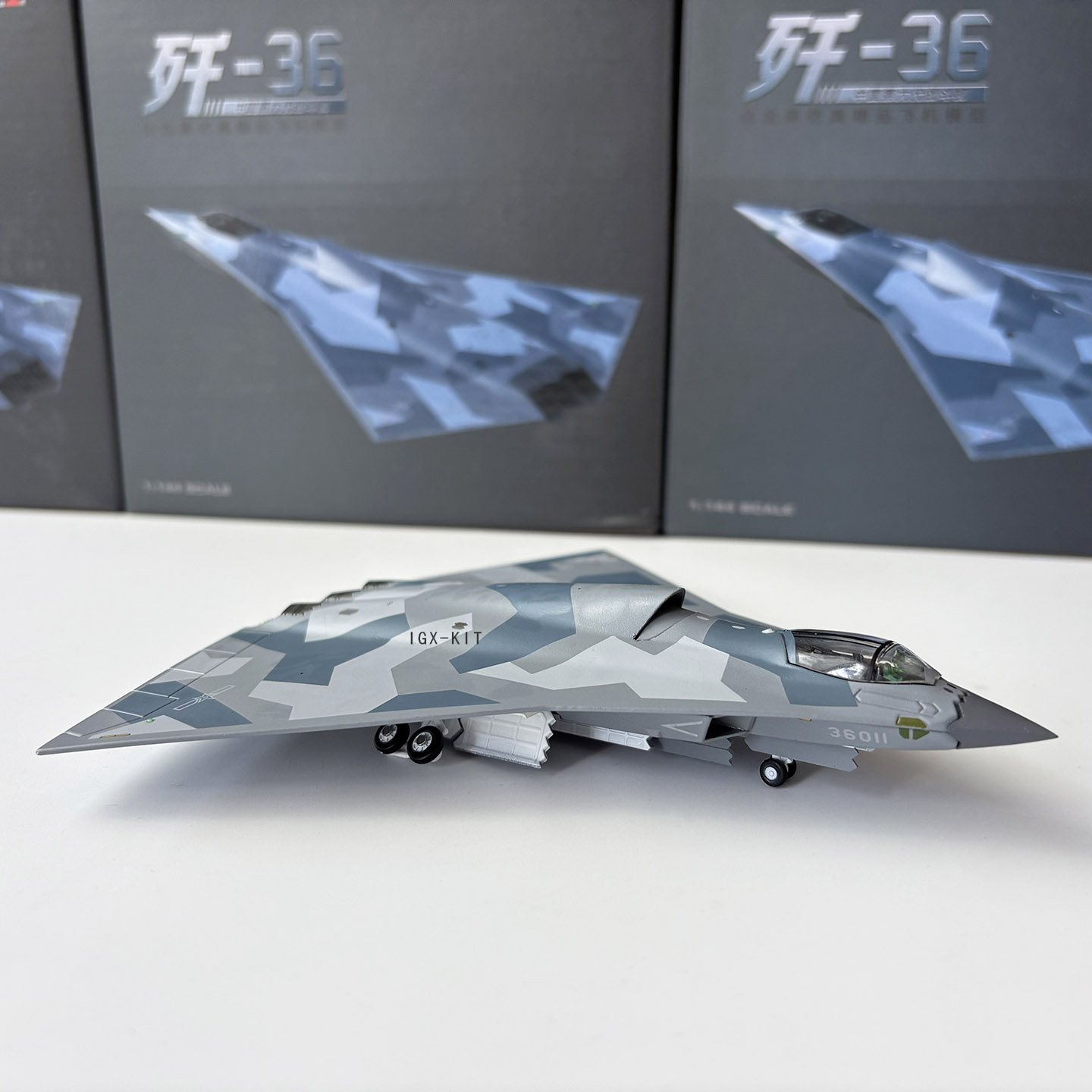 1/144 J-36 Chinese 6th Generat - Model Kit Plane recensione e prezzo
