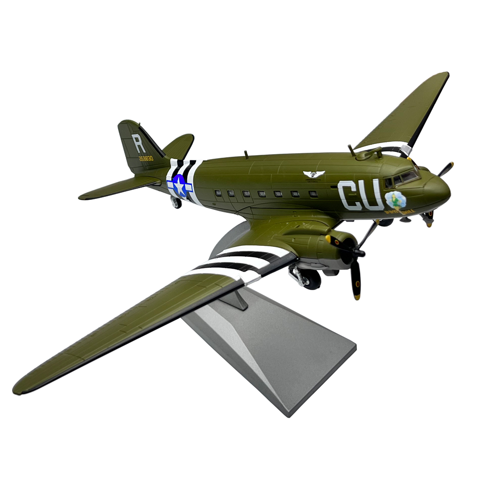 1:100 Scale World War II Dougl - Model Kit Plane recensione e prezzo