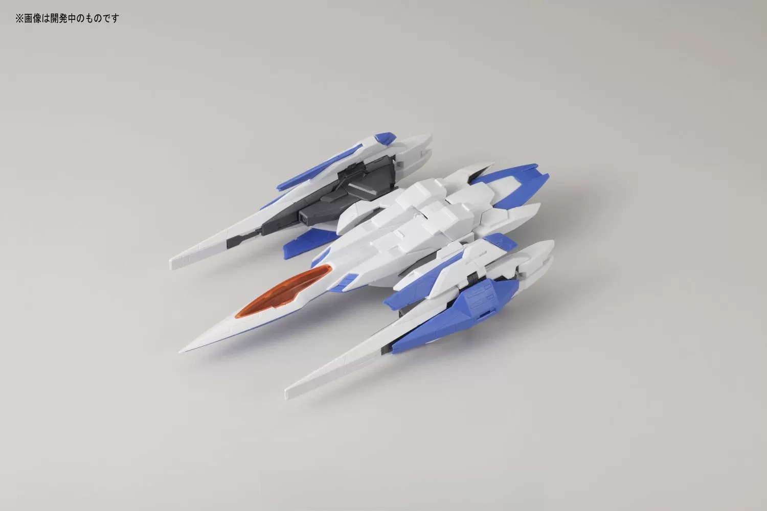 In Stock Bandai MG 1/100 00 Ra - Gundam Model Mg recensione e prezzo