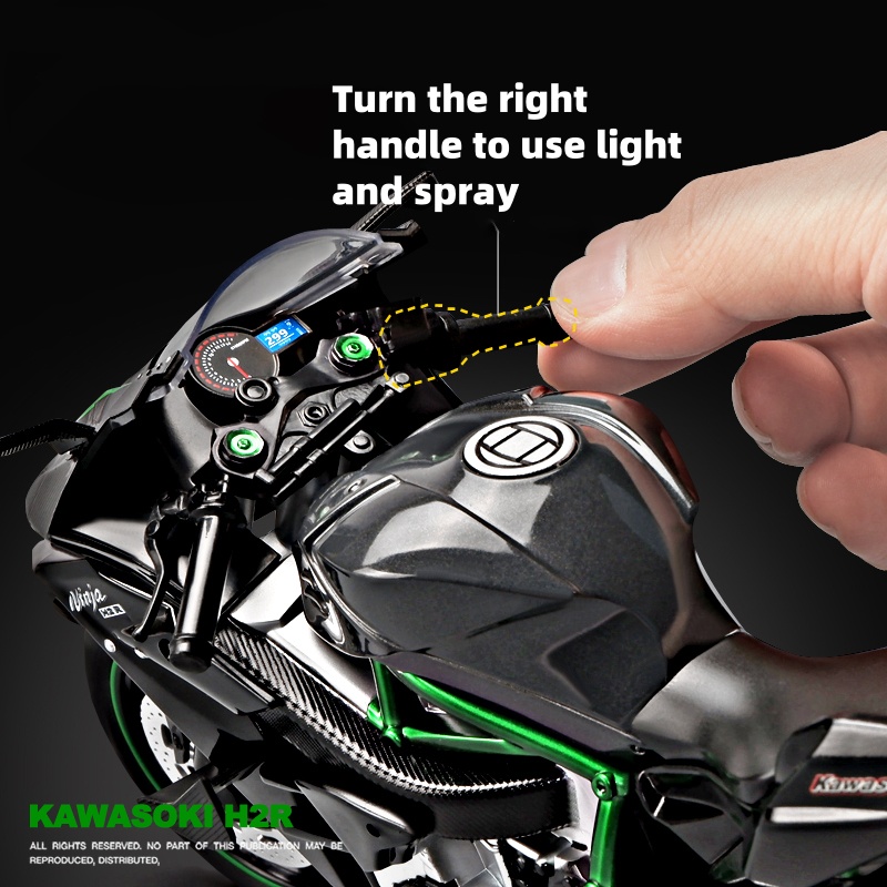 1:9 Kawasaki H2R With Spray Al - Model Kit Harley Davidson recensione e prezzo