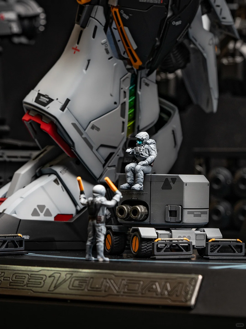 【IN STOCK】Daban 1/60 PG RX-93  - Model Kit Pg recensione e prezzo