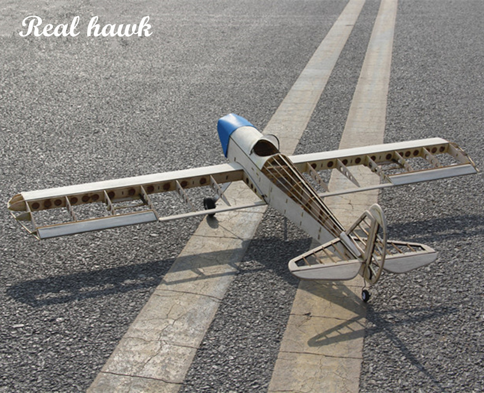 RC AirPlanes Laser Cut Balsa W - Model Kit Simulator recensione e prezzo