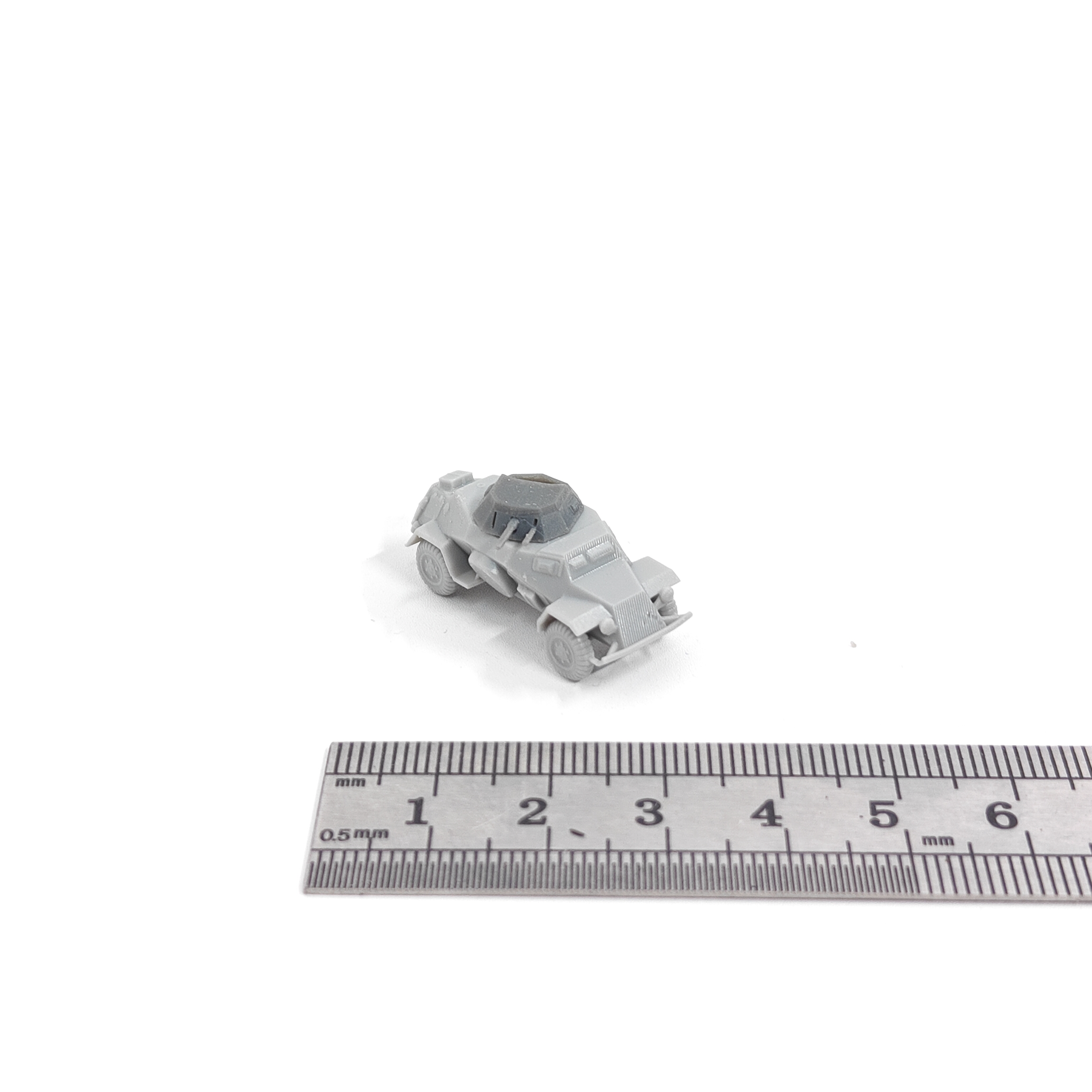 1/144 Scale Sd.Kfz.222 light a - Model Kit Zvezda recensione e prezzo