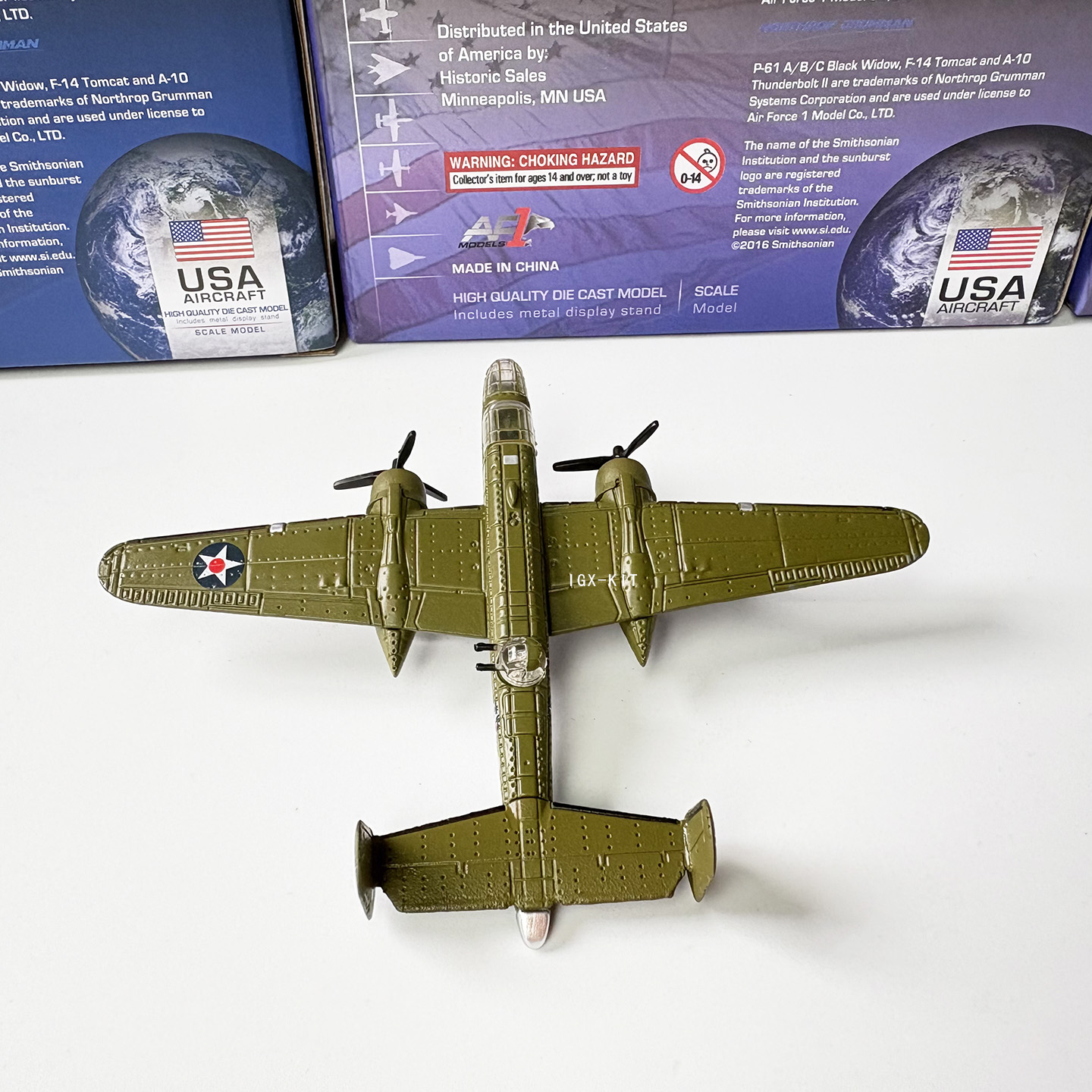 1/200 Scale WWII U.S. B-25 Mit - Model Kit Plane recensione e prezzo