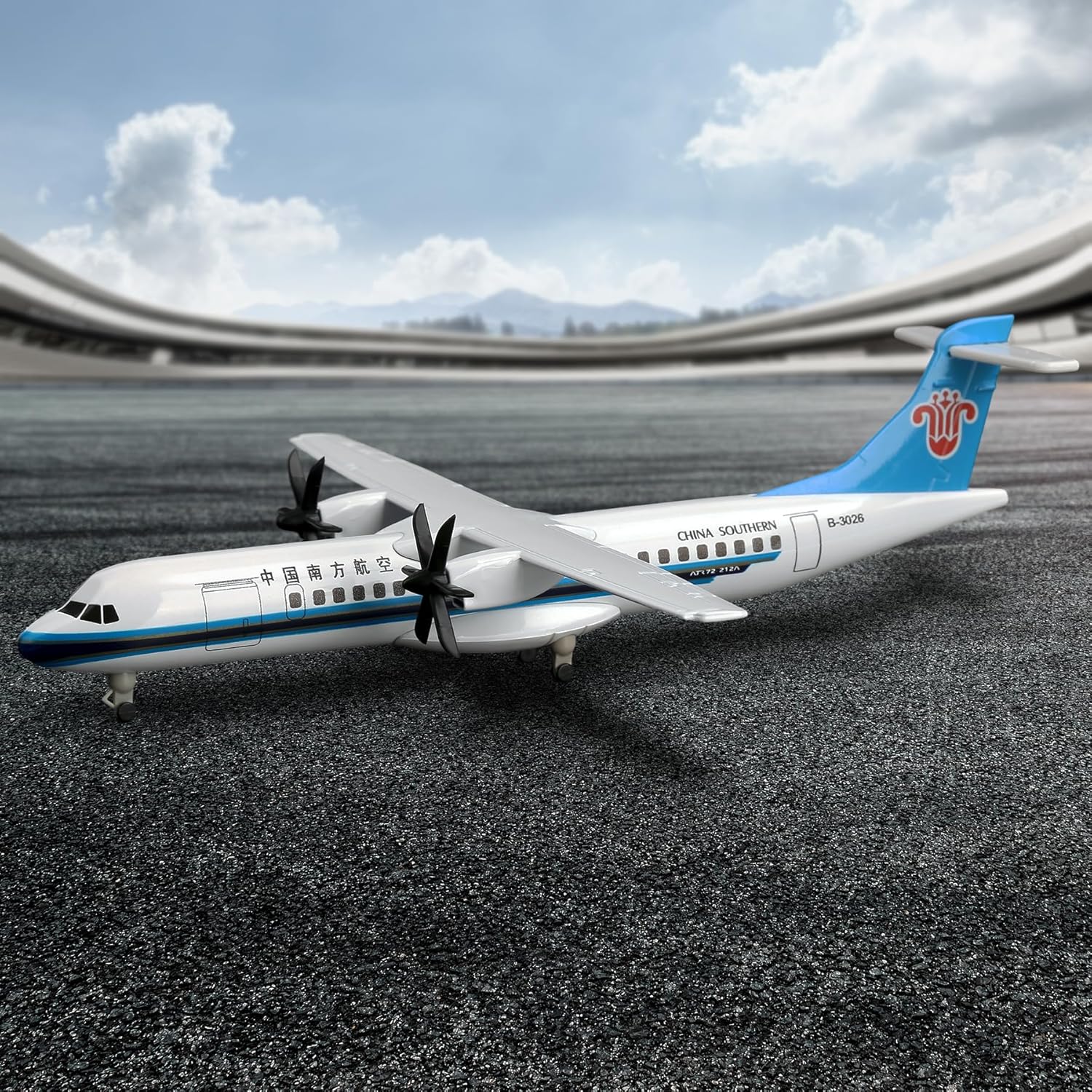 1/300 Scale China Southern ATR - Model Kit Plane recensione e prezzo