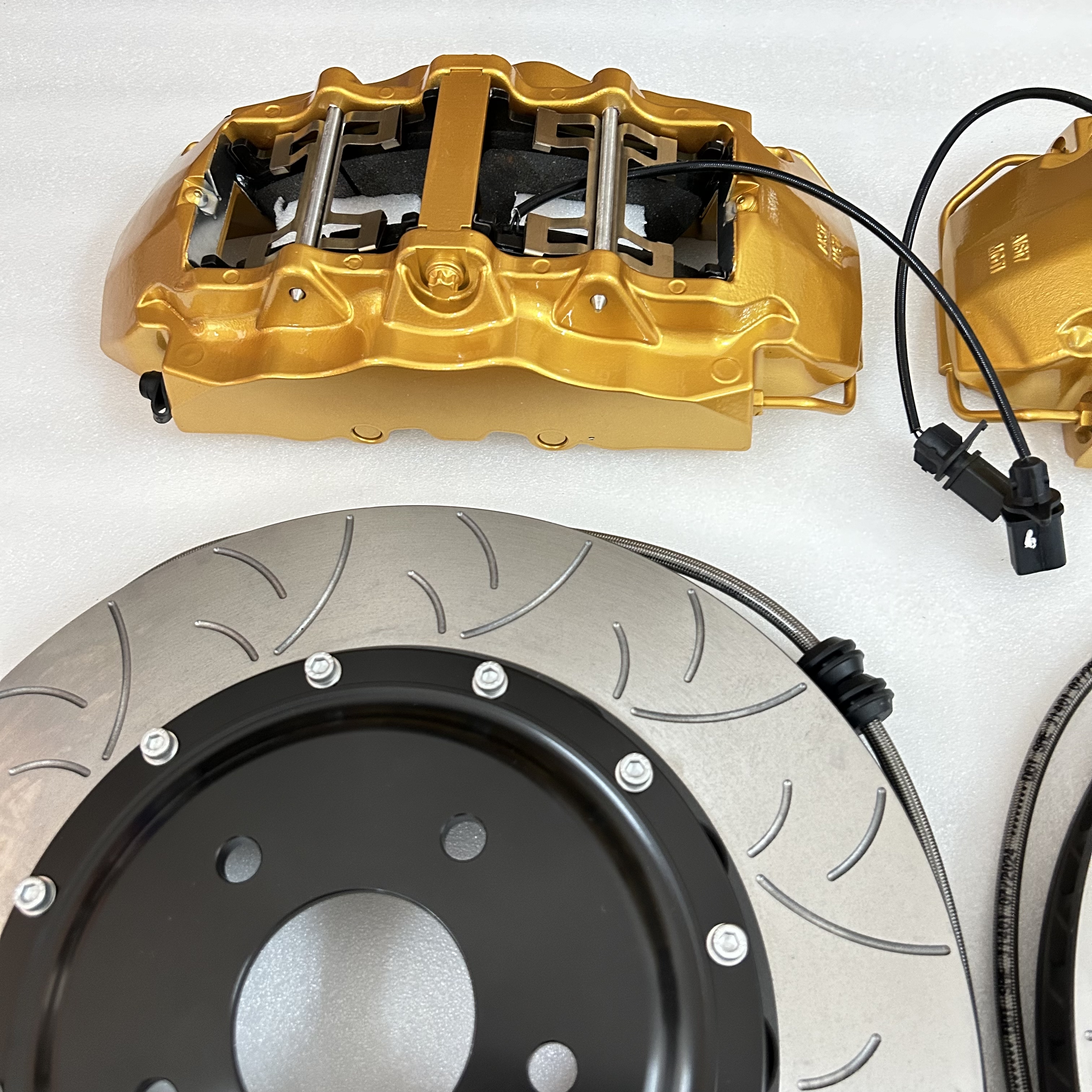 Jekit Auto Brake System 8 Pots - Model Kit R34 recensione e prezzo