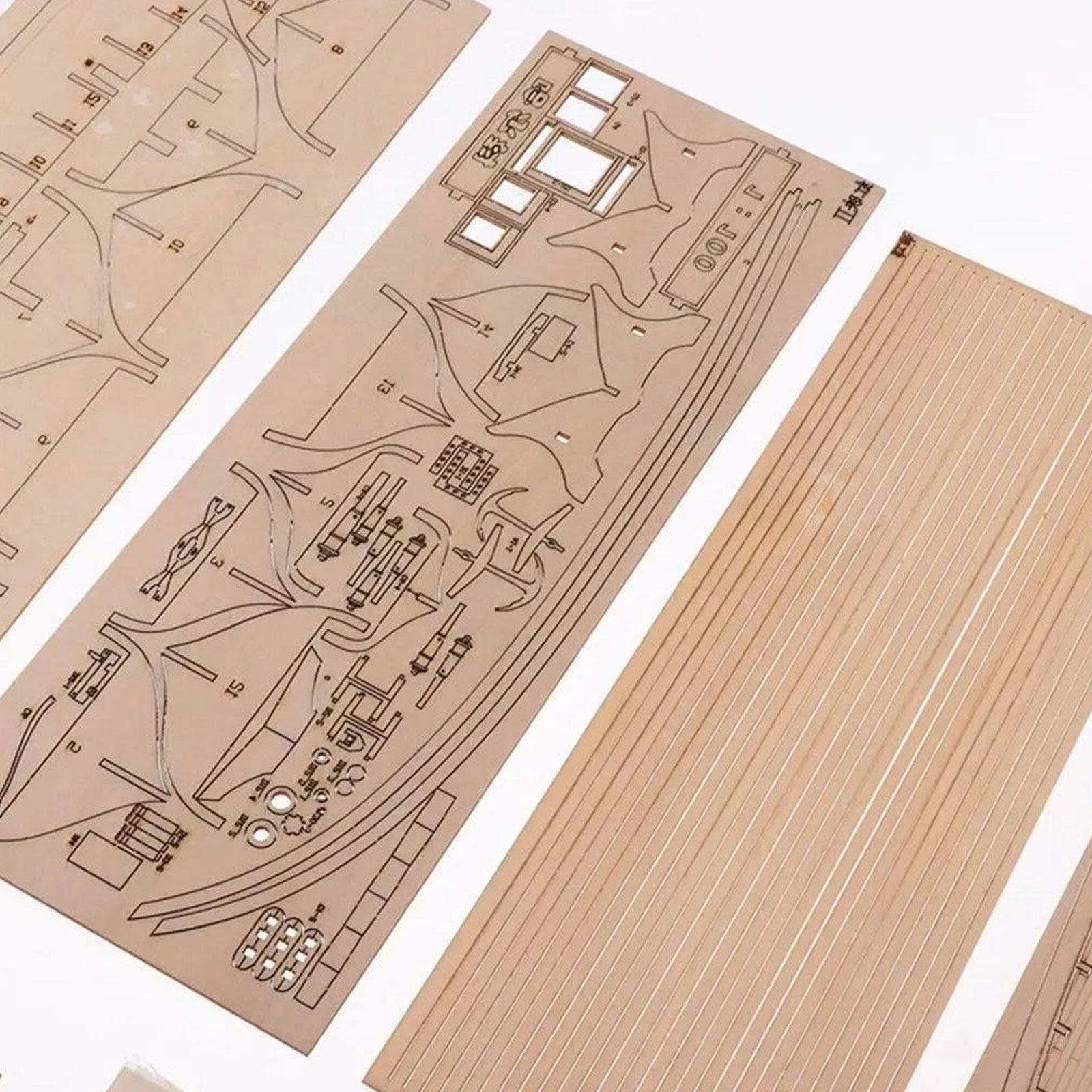 【Halcon Sailboat Wooden Model  - Model Kit Simulator recensione e prezzo